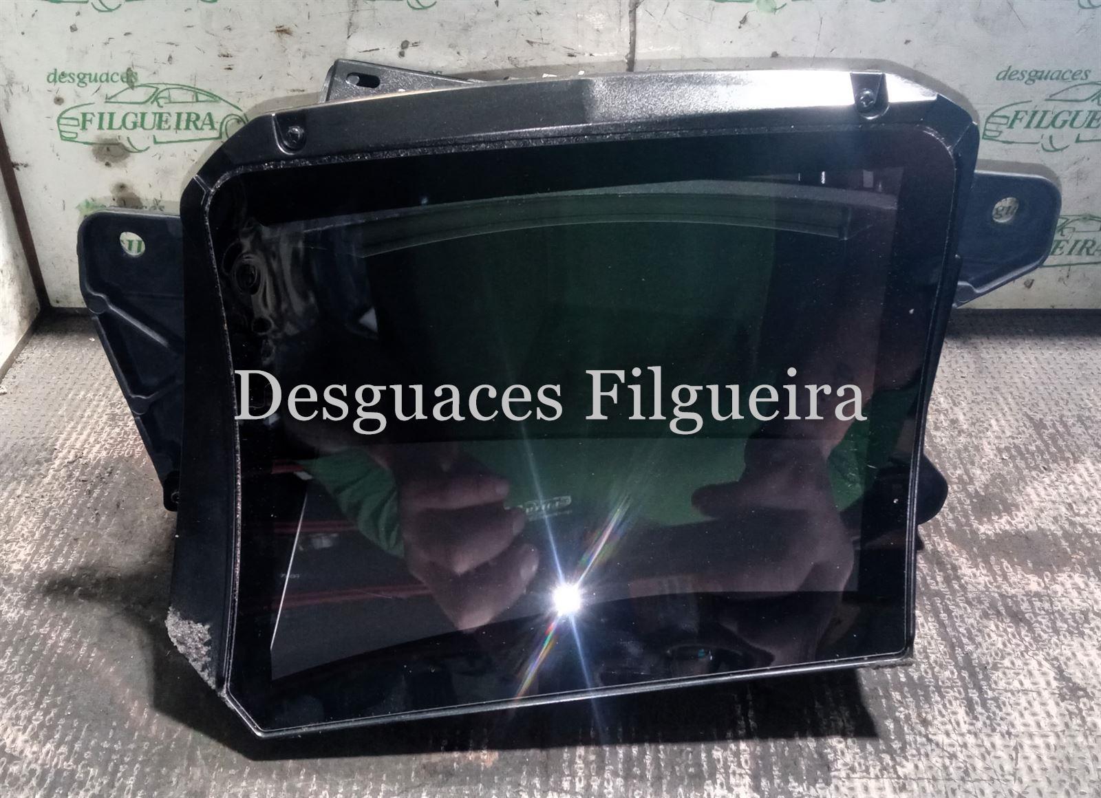 Pantalla de visualización frontal (HUD) de BMW Serie 4 Cabrio, 2.0 430i, 245 cv, código de motor B48B20B, año 2024. - Imagen 1