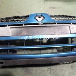 Paragolpes delantero de Renault Clio II fASE i, 1.2 16 V, 75 cv, código de motor D4F 712, año 2001. - Imagen 1