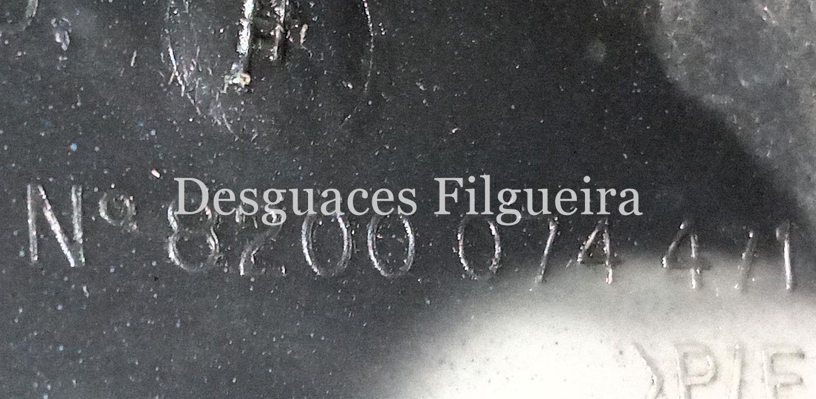 Paragolpes delantero de Renault Clio II fASE i, 1.2 16 V, 75 cv, código de motor D4F 712, año 2001. - Imagen 5