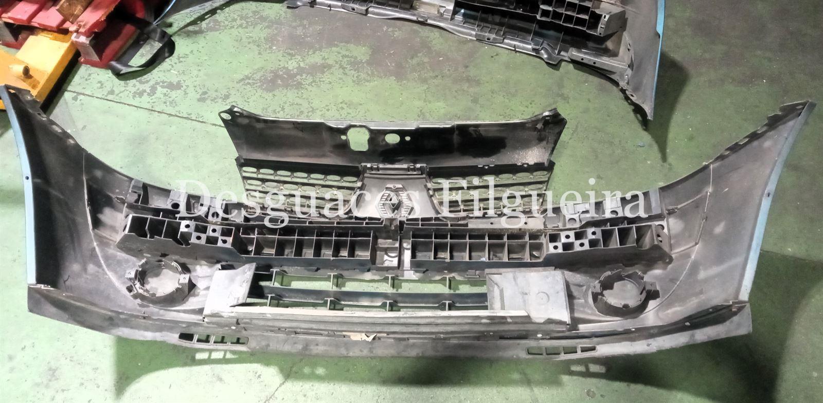 Paragolpes delantero de Renault Clio II fASE i, 1.2 16 V, 75 cv, código de motor D4F 712, año 2001. - Imagen 6