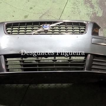Paragolpes delantero de Volvo S40 Berlina, 2.0 D, 136 cv, código de motor D4204T, año 2004. - Imagen 1