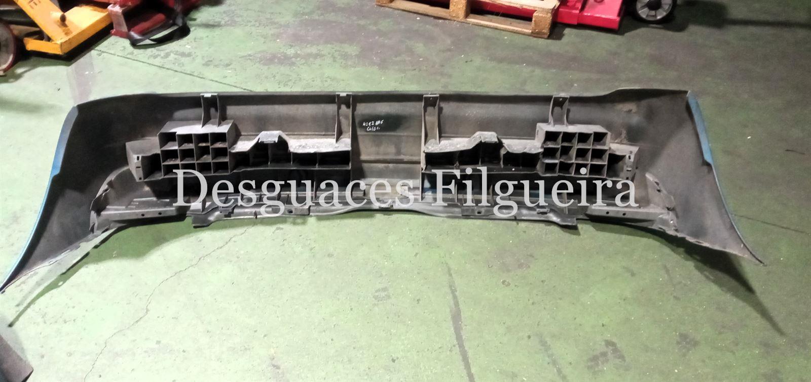 Paragolpes trasero de Renault Clio II Fase I, 1.2 16V, 75 cv, código de motor D4F712, año 2001. - Imagen 3