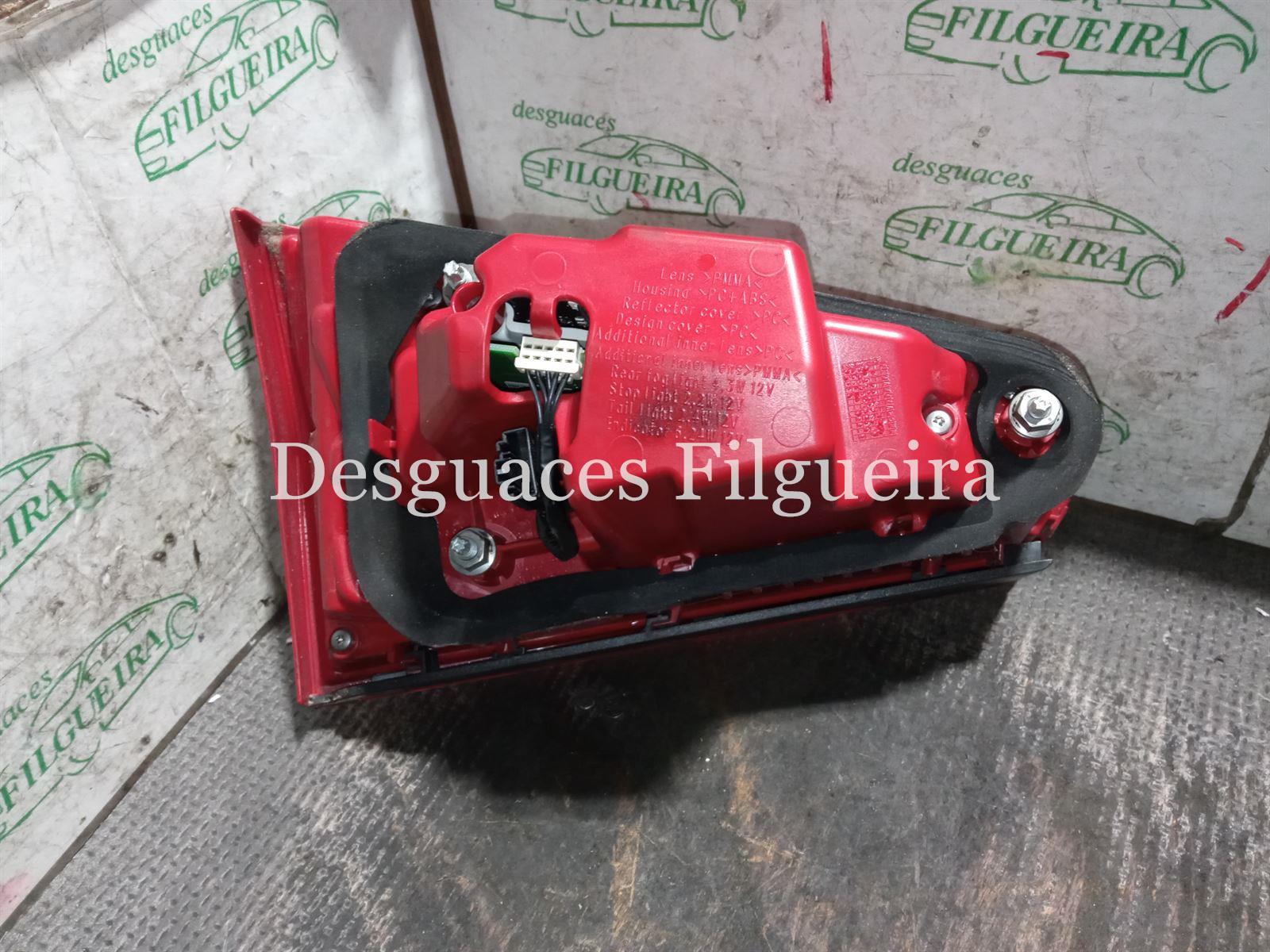 Piloto porton trasero izquierdo Audi A4 2.0 TDI 8K2 2015 - Imagen 4