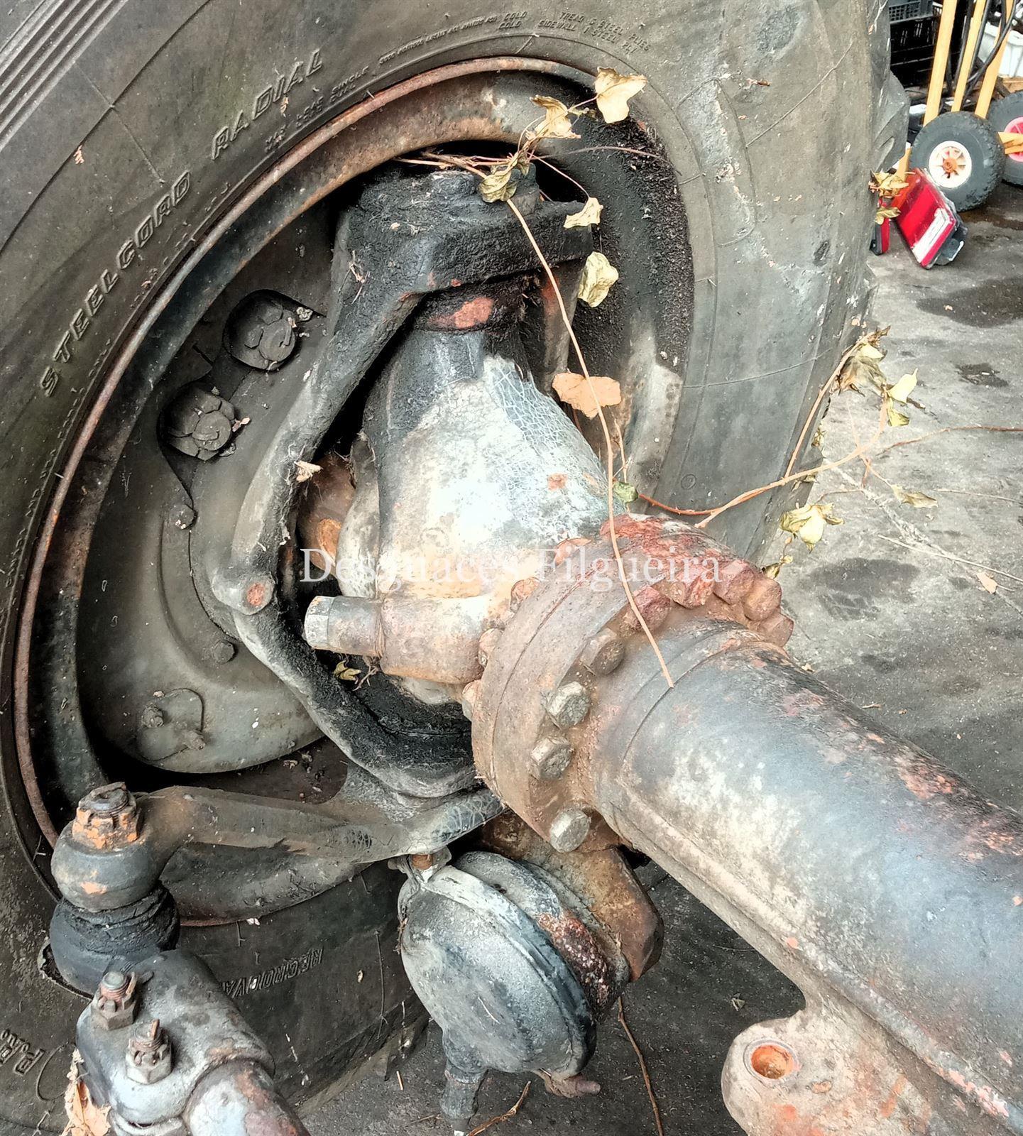 Puente delantero de Pegaso 7217, 170 cv, código de motor 95A1EX2150, año 2002. - Imagen 2