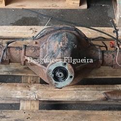 Puente trasero de Iveco Daily Furgón 3.0 Furgón 35C, 145 cv, año 2007. - Imagen 1