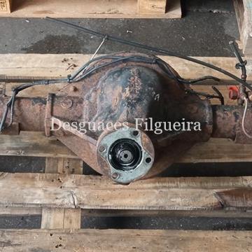 Puente trasero de Iveco Daily Furgón 3.0 Furgón 35C, 145 cv, año 2007. - Imagen 1