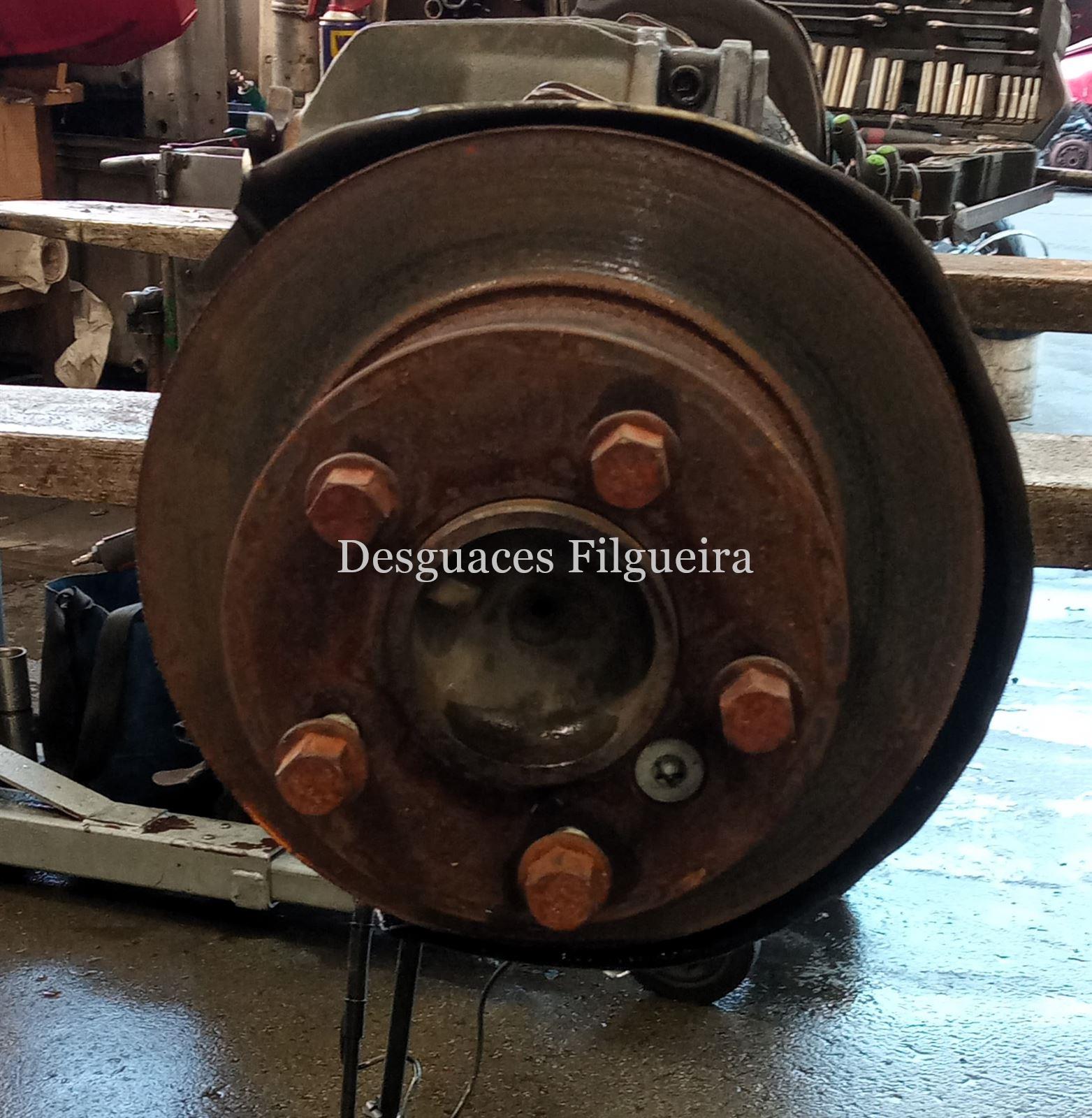 Puente trasero de Mercedes-Benz Sprinter 3-t Furgón, 313 CDI, 129 cv, código de motor OM611.981, año 2006. - Imagen 7