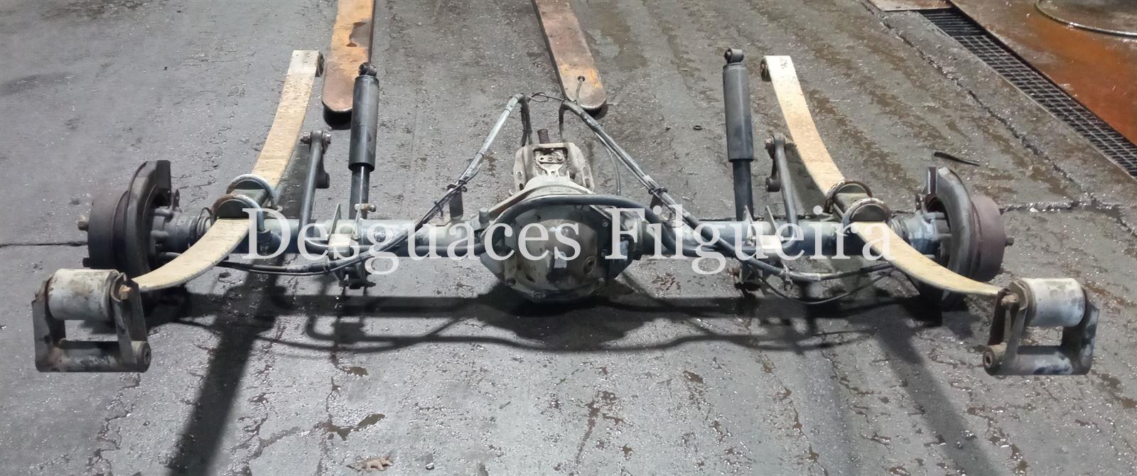 Puente trasero de Mercedes-Benz Spritner 2-t Furgón 211 CDI, 109 cv, código de motor 611981, año 2002. - Imagen 1