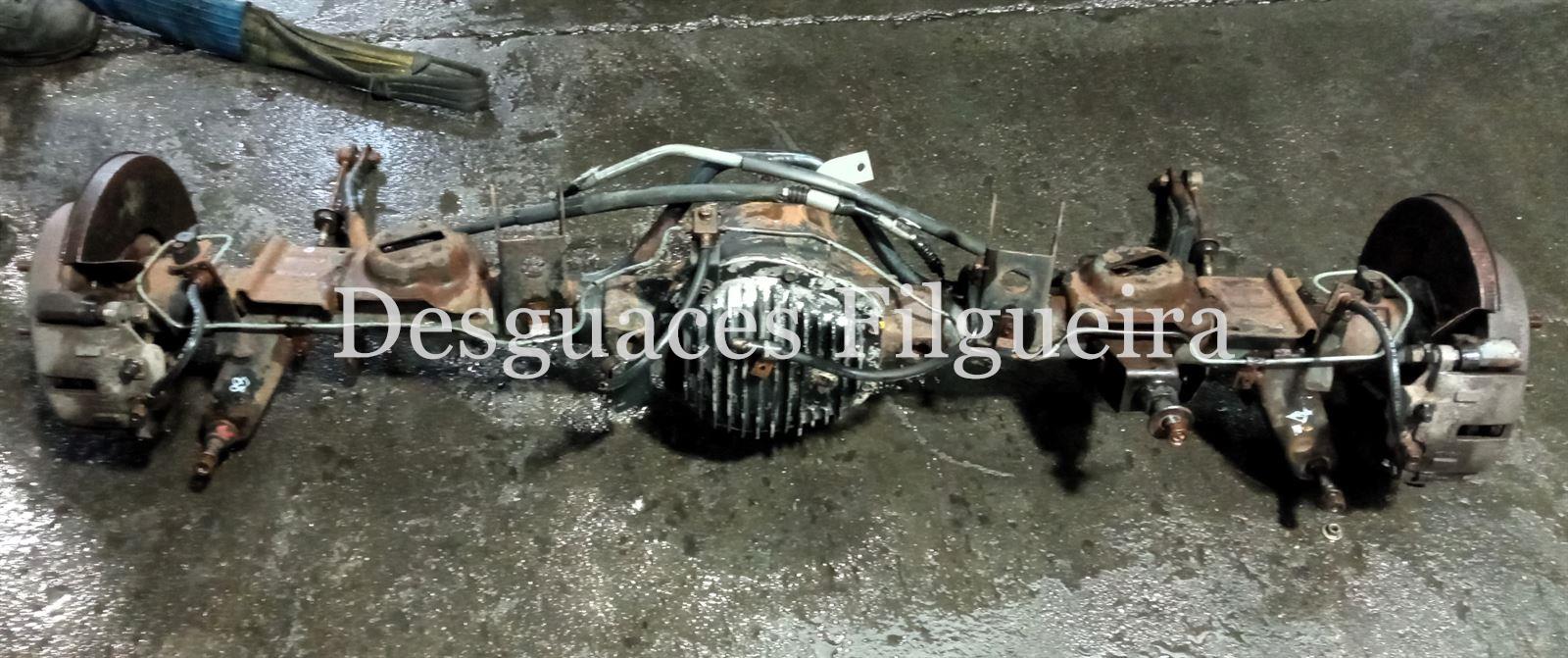 Puente trasero de Ssangyong Musso 2.3 TDI, 101 cv, código de motor D/SY661LA, año 2000. - Imagen 1