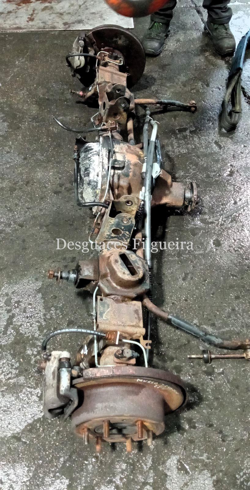 Puente trasero de Ssangyong Musso 2.3 TDI, 101 cv, código de motor D/SY661LA, año 2000. - Imagen 8