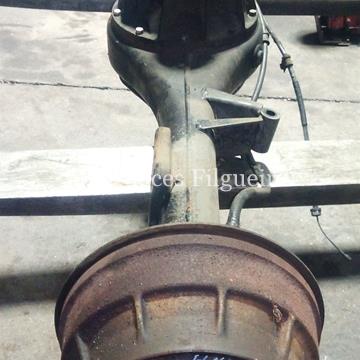 Puente trasero Nissan Trade 100 2.0 D LD20 - Imagen 2