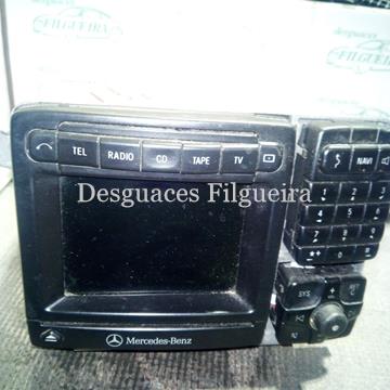 Radio cd navegador Mercedes Clase S W220 320CDI - Imagen 1