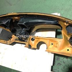 Salpicadero de Mercedes-Benz W 123, 300 D, 88 cv, código de motor OM 617.912, año 1981. - Imagen 2