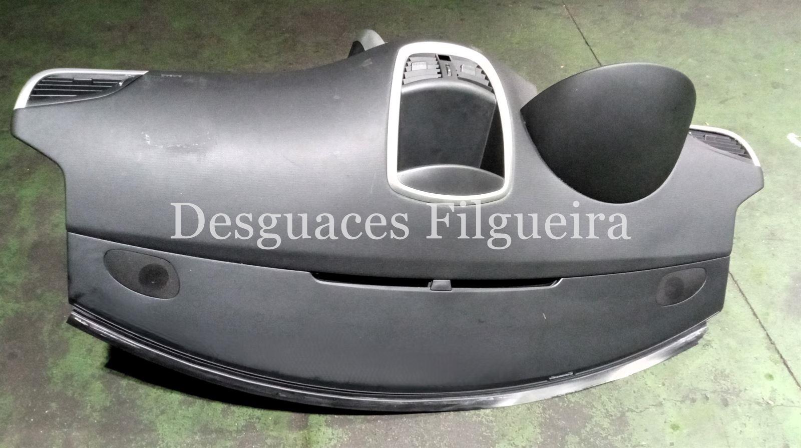 Salpicadero de Peugeot 207 +, 1.4 HDI, 68cv, código de motor 8H01, año 2013. - Imagen 7
