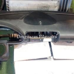 Salpicadero Mercedes Clase C 220 CDI Sportcoupe carrocería 203 - Imagen 1