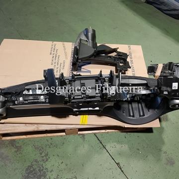 Salpicadero Mercedes Clase C W205 200 Bluetec con defecto - Imagen 1