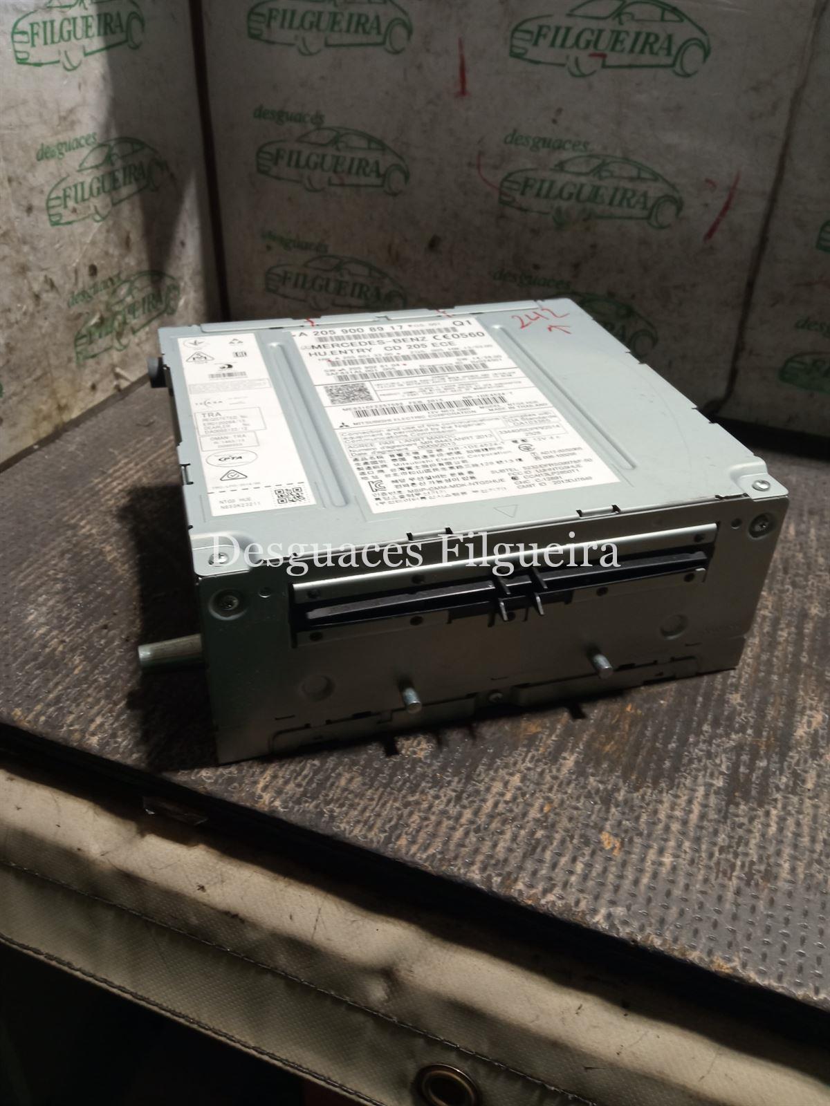 Sistema de radio y navegador GPS Mercedes Clase C 200 Bluetec W205 - Imagen 1