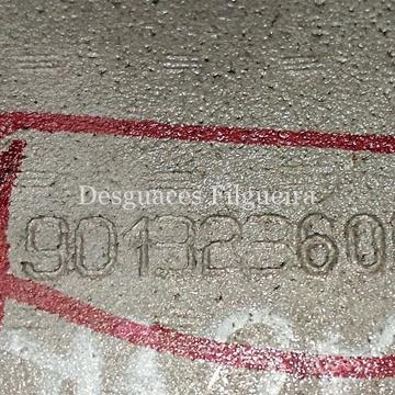 Tapa de balancines con arboles de levas Chrysler Voyager 2.8 CRD VM28C 90132360F - Imagen 2