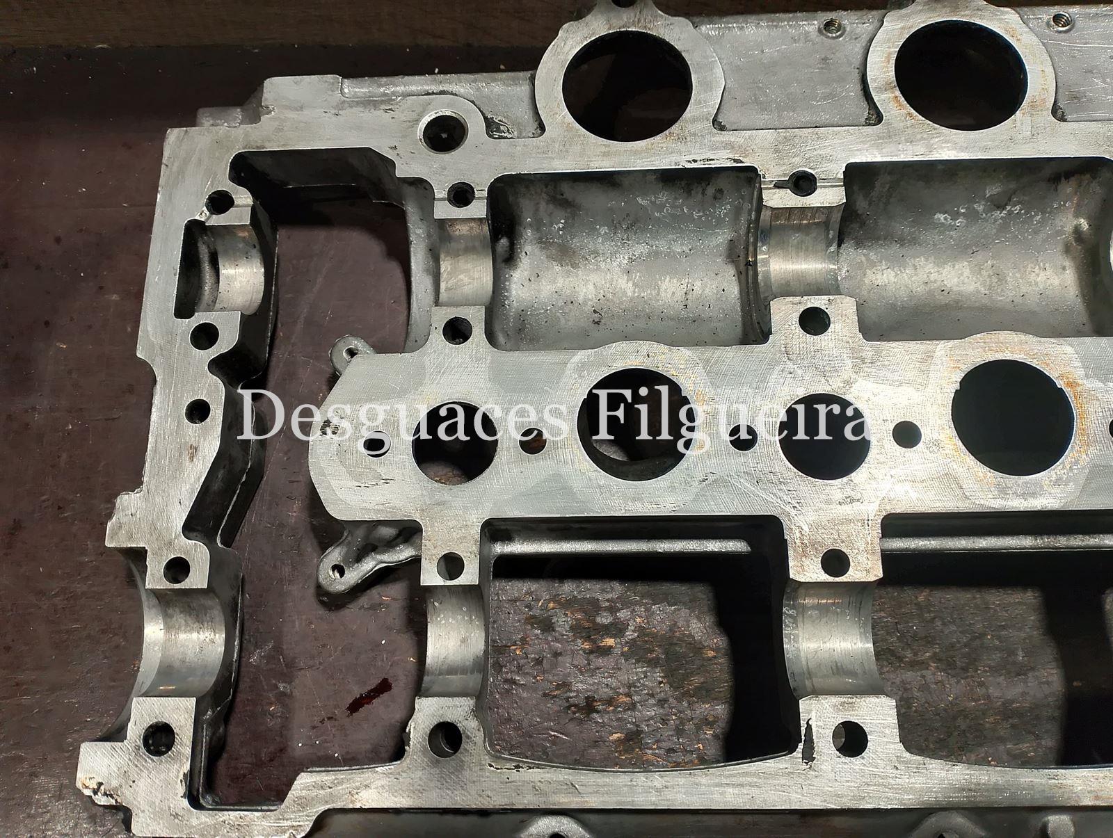 Tapa superior de culata Citroen Jumpy 2.0 HDI RHK 9656823180 - Imagen 4