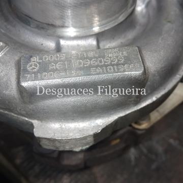 Turbo de Mercedes-Benz  Clase C Sportcoupe 2.2 C 220 CDI. 143 cv, año 2001. - Imagen 2